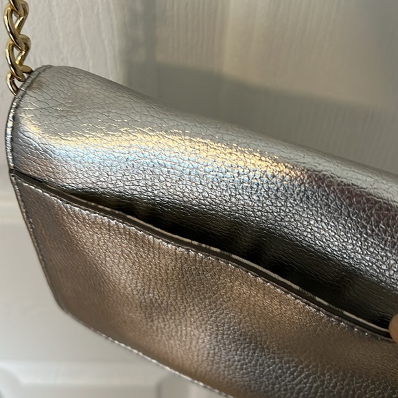 Lodis Silver Cross body mini bag with gold hardware/chain - Picture 4 of 4